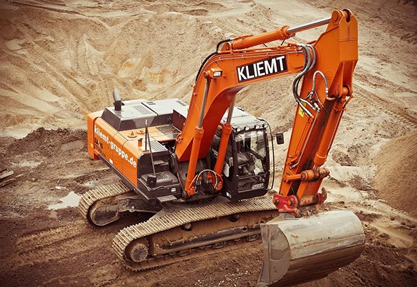 二手推土机市场解析及购买策略